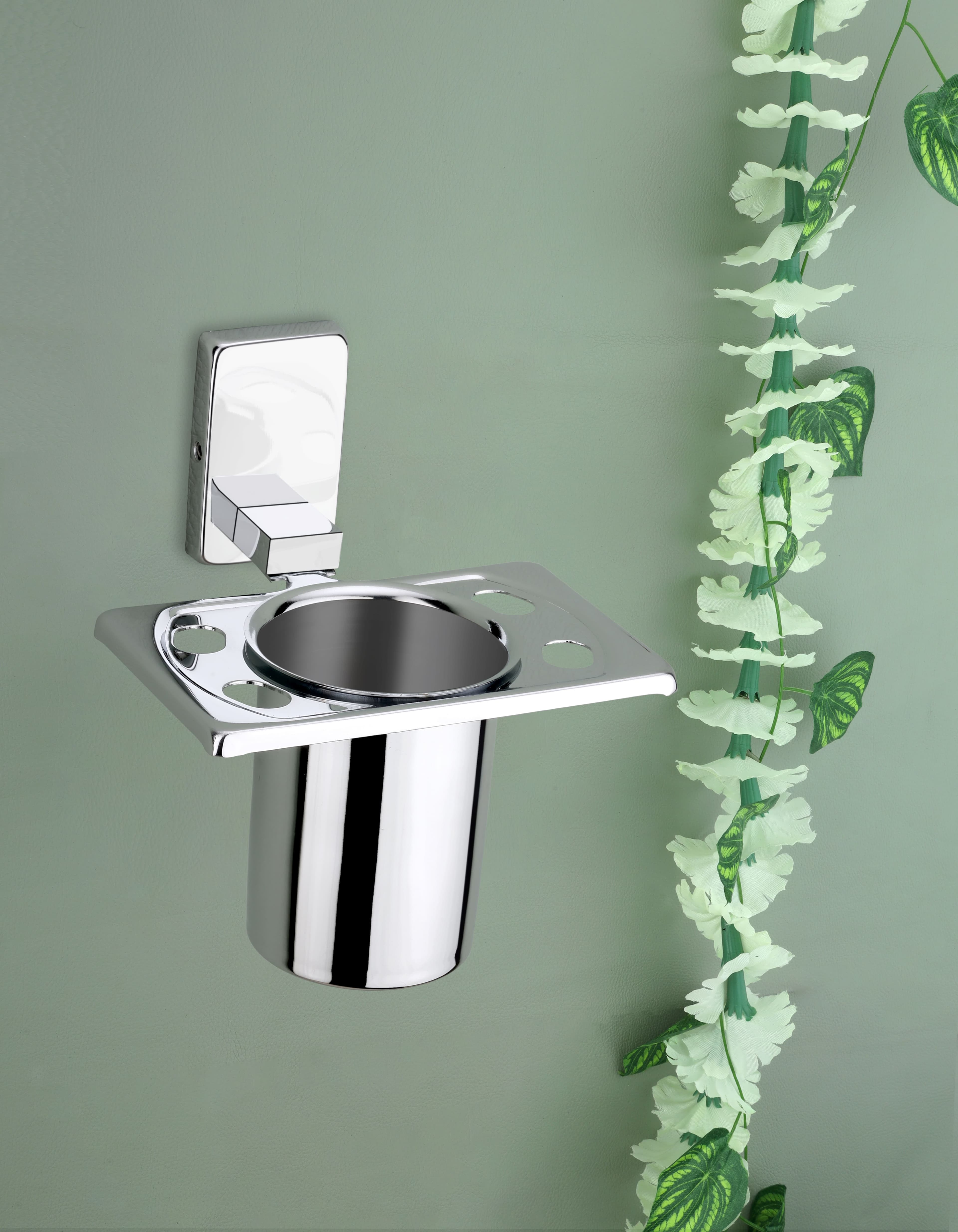 Evernew Regal Tumbler holder - View 2